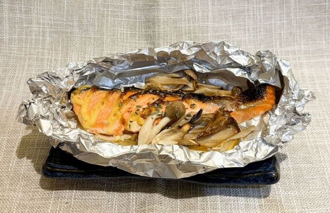 鮭ときのこのホイル焼き