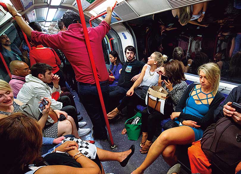 「夜遊び経済」でインバウンド消費拡大か ナイトタイムエコノミーの経済効果