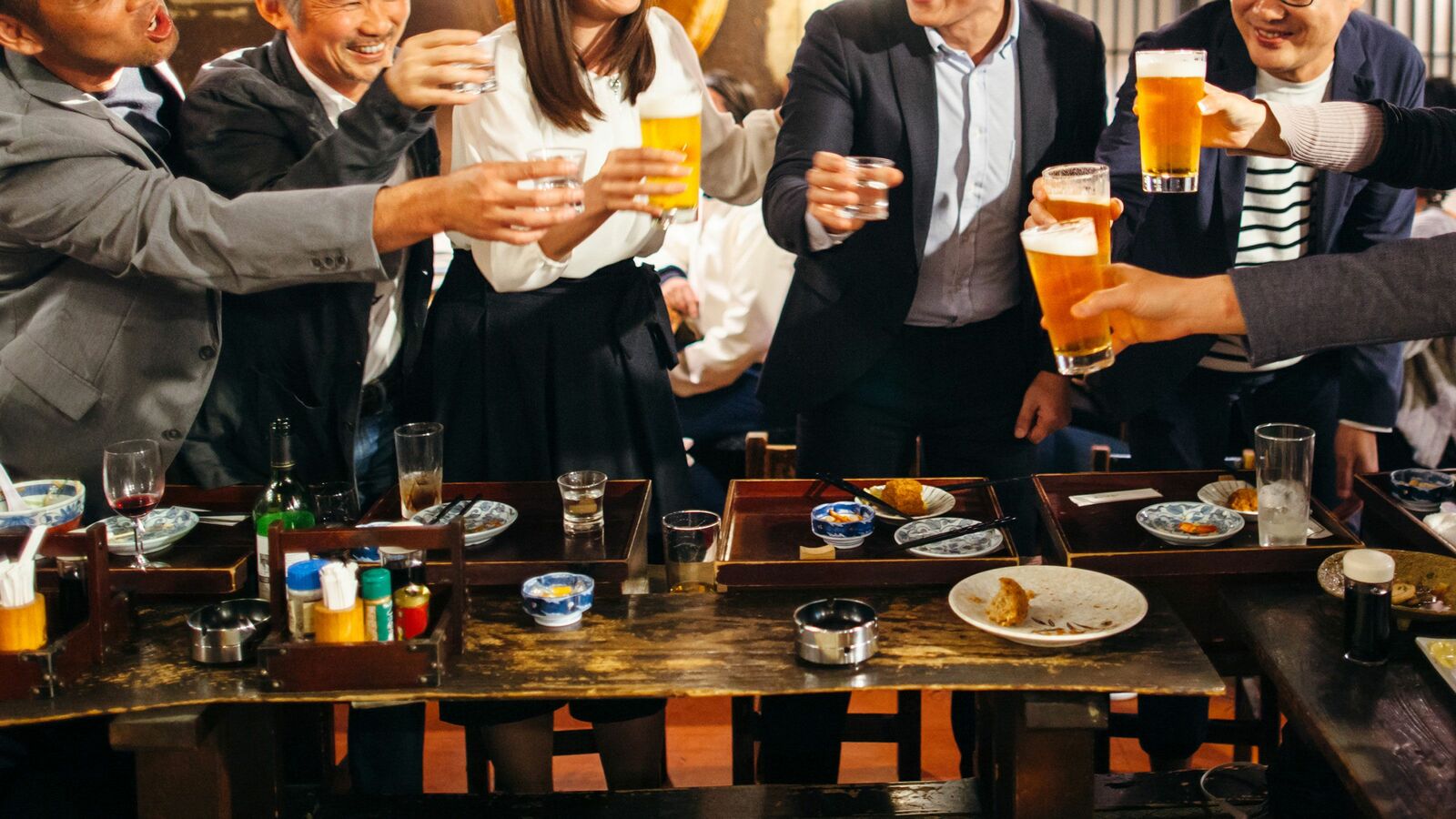 飲み会が嫌いになったわけではない…大人たちはわかっていない｢若者の酒離れ｣の本当の理由 ｢酒が嫌い｣ではなく｢おいしいけど飲まない｣