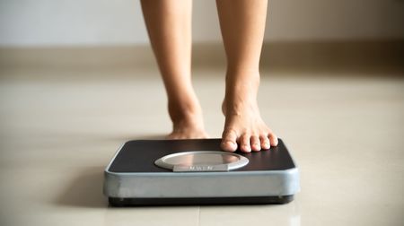 痩せない理由は栄養失調だった 内臓脂肪が燃えにくい人に足りない ある栄養素 1年で14キロ減の医師が教える President Online プレジデントオンライン