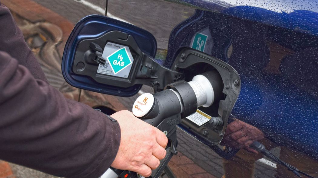 水素燃料市場は2030年度に現在の56倍に達する トヨタの燃料電池自動車が成長牽引