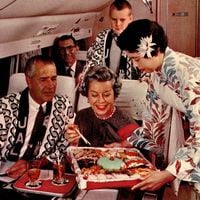 本当に｢普通の着物｣で乗務していた…1959年入社の元CAが語る｢JAL