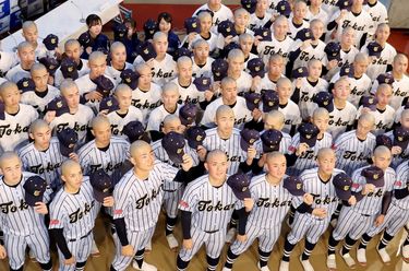 なぜ被害者の野球部員が全員丸坊主になったのか…｢東海大菅生高校｣が