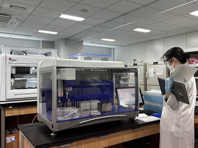 Varinos本社にある検査室の様子