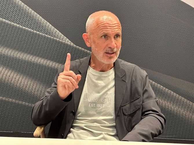 ボルボのジム・ローワンCEO