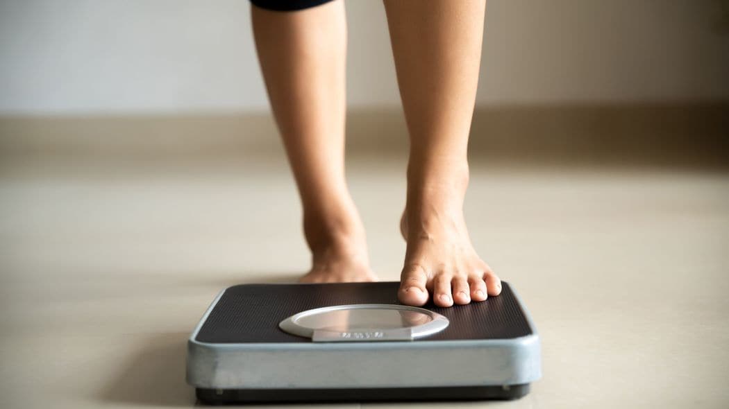 だから｢控えめの食事｣を続けても体重は減らない…人間が太る原因は｢高カロリー｣ではなかった 脂肪を巡る炭水化物とインスリンの関係性