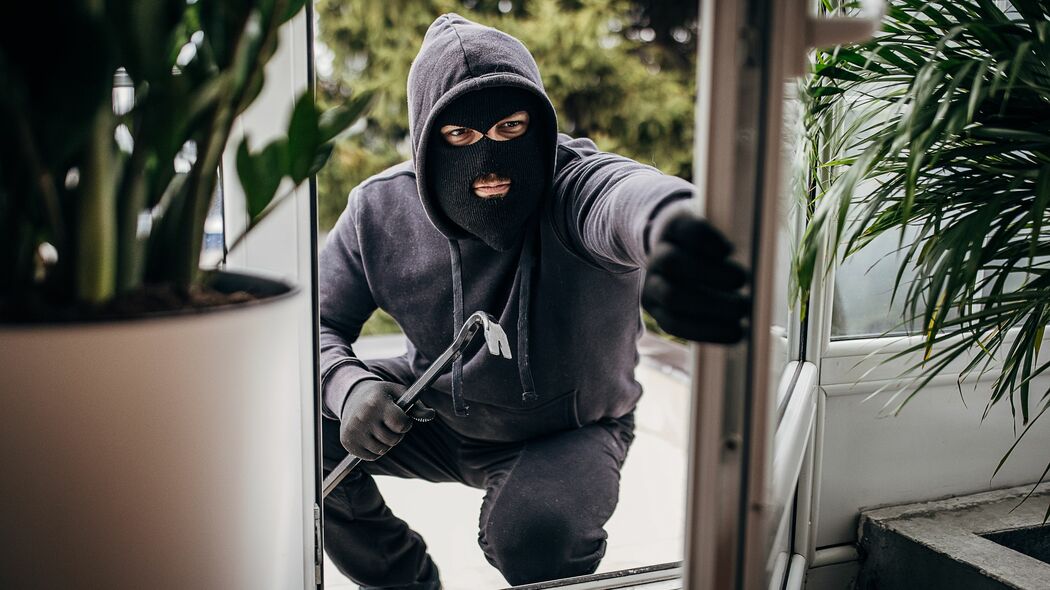 裁判官が思わず絶句した…20歳から約30年間のドロボー生活を続けた男が盗んだお金で買った｢まさかのモノ｣