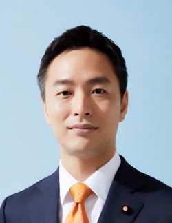 村井 英樹氏