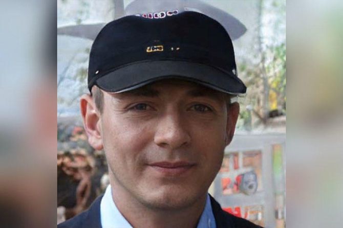 問題の科学者のプロファイル画像(AIが生成した架空の人物像) メタ社のレポートより