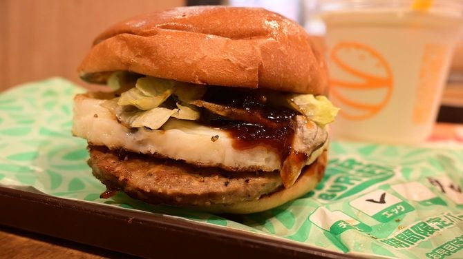 ゼッテリアの「大葉タルタル絶品たまてりバーガー」