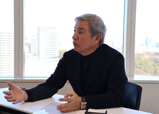 野田靜真氏。アメリカと日本両方で副社長を勤めた。
