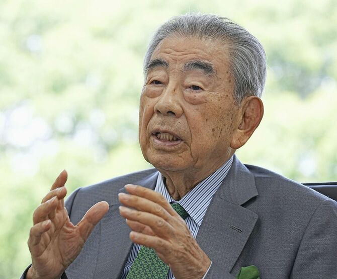鈴木敏文氏 鈴木氏、セブン設立50年