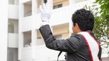 日当5000円できれいな女性を集める…｢政治離れ｣が進む日本で密かに行われている"選挙のサクラ"の実態