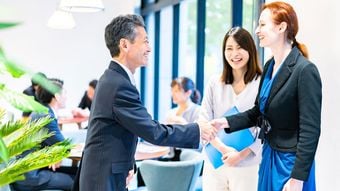 まずは｢I like coffee｣と唱えるだけでいい…中1英語だけで英会話をこなせるようになる最も効果的な方法