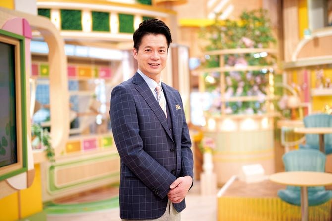 アナウンサー　石井亮次さん