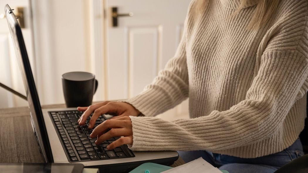 ハーバードの学生は卒業までにA4用紙50キロ分の作文を書く…2つの実験が証明した｢書いて学ぶ｣驚きの効果 ｢繰り返し読む｣｢図にまとめる｣よりも記憶に残る