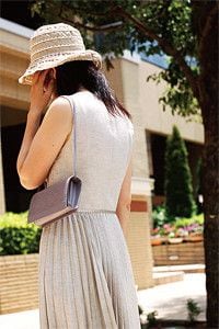 元起業家妻のマユさんの夫は、会社が倒産して自己破産、離婚に至った。「払えるから信じて、という言葉が嘘になったとき信頼がなくなった」。