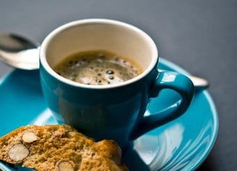 「コーヒー」を1日6杯飲んだら、がんのリスクは上がる？
