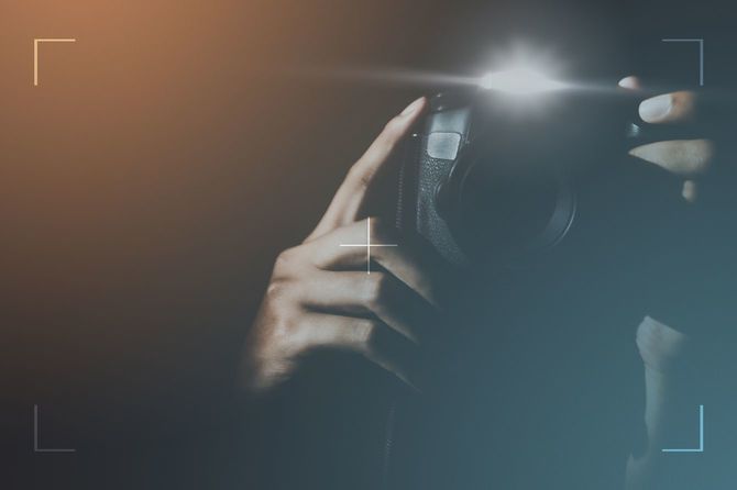 パパラッチの手元