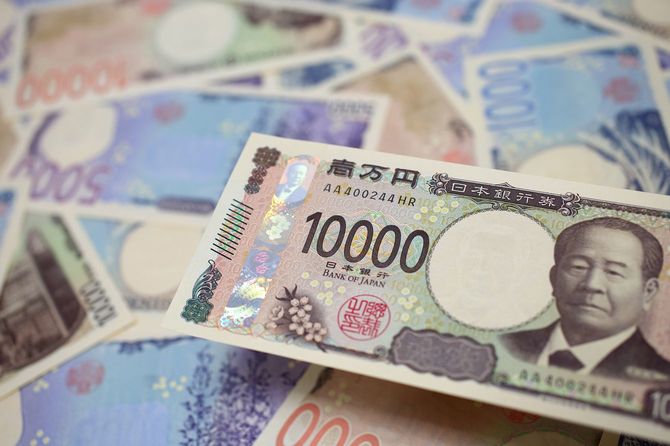 1万円、日本紙幣