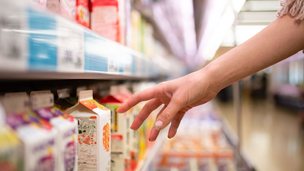 健康どころか肝臓をぶくぶく太らせる｢コンビニの飲み物｣・｢それ1000円カット?｣バレる髪型の特徴・｢肉のまとめ買い｣が節約にならない理由 編集者が選ぶ今週の3本