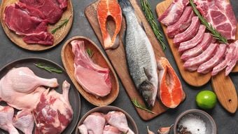 刺身でもレバーでもない…管理栄養士が｢骨粗鬆症予防に欠かせない｣と勧める"魚と肉の食べ方"