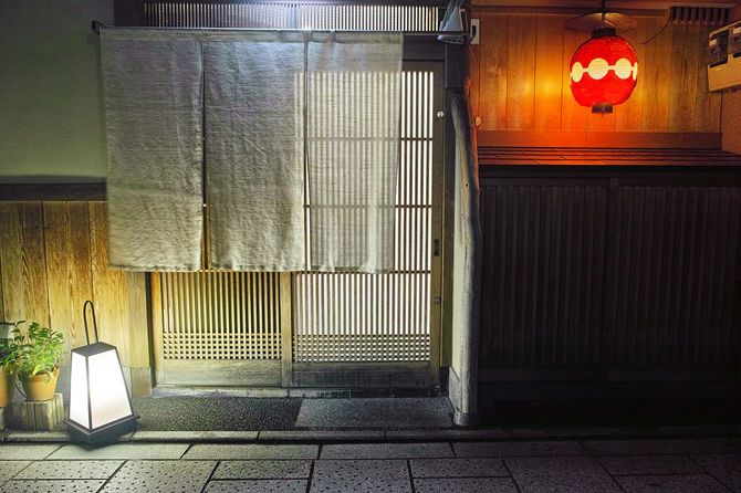 居酒屋の入り口