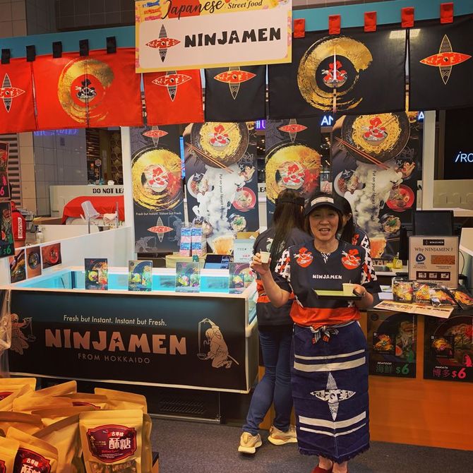 「忍者麺」をシンガポールに出店したときの様子