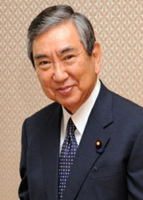 父の河野洋平・元衆院議長