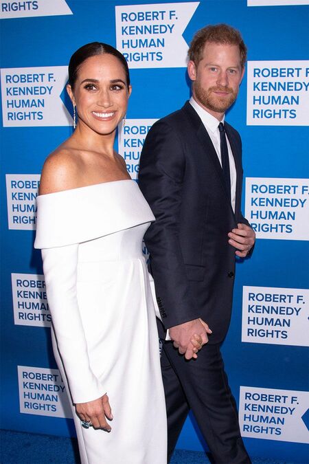 2022年12月6日、アメリカのニューヨーク・ヒルトンで開催された「2022 Robert F. Kennedy Human Rights Ripple of Hope Gala」に出席したハリー王子とメーガン妃。