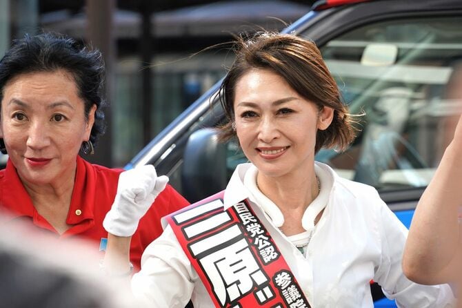 2022年6月25日、横浜駅西口での街頭演説に参加した三原じゅん子さん