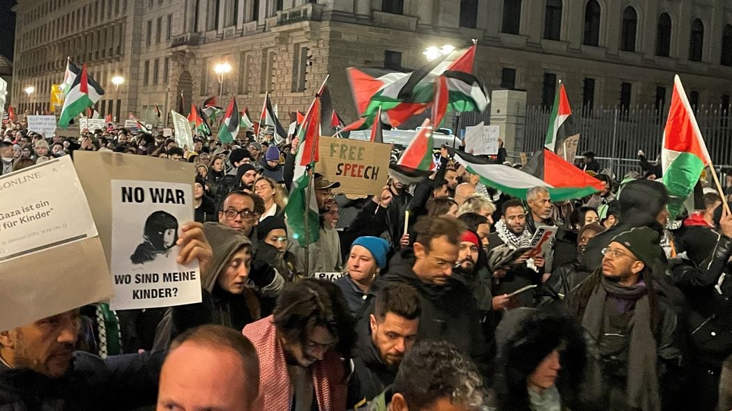 ｢ドイツにイスラム帝国を樹立せよ｣と主張…移民大国･ドイツでイスラム教徒への不安が広がっているワケ 移民の増加率と犯罪の増加率はほぼ比例している