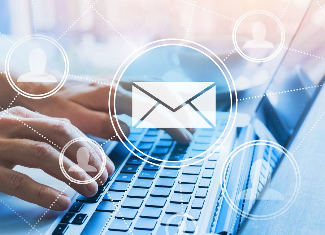 多忙な経営者がメールで守る"3つの原則" 「場合によっては顔文字を使う」