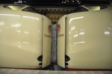 製造から25年でも後継車両の予定はなし…最後の寝台特急｢サンライズ