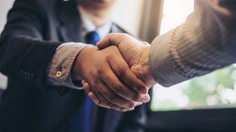 ｢名前と仕事｣は三流､｢経歴｣は二流…たった1分で相手に印象を残し"思わぬ縁"も引き寄せる｢一流の自己紹介｣