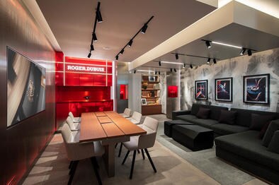 名古屋・栄に高級時計の新スポットが誕生。ロジェ・デュブイ 名古屋ブティックは愛好家ならずとも足を運びたくなる理由がある