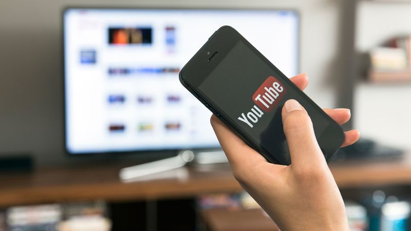 ｢テレビ離れ｣が進むのは必然…選挙で｢大誤報をやらかすテレビ｣よりYouTubeが信頼される納得の理由 どの候補をどれだけ放送するかはテレビ局のさじ加減