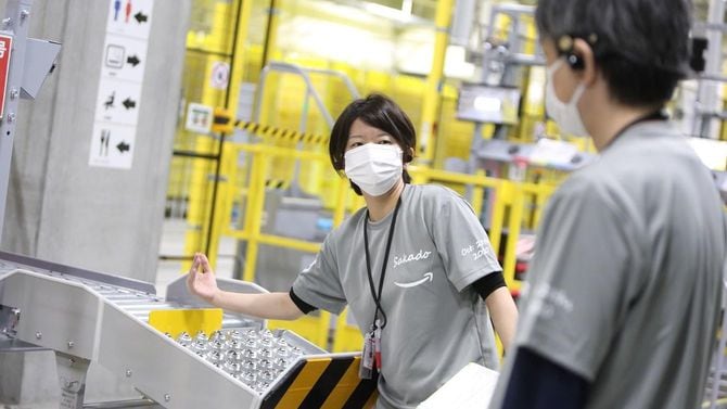 Amazon 物流拠点 サイトリード（拠点責任者）佐藤涼子さん