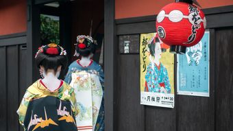 プロの｢たいこもち｣に学ぶ営業の話芸・間合い