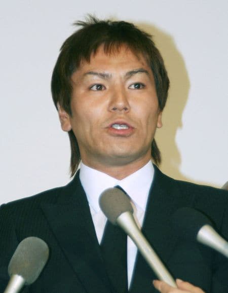 会見する狩野英孝さん 狩野英孝さん活動自粛