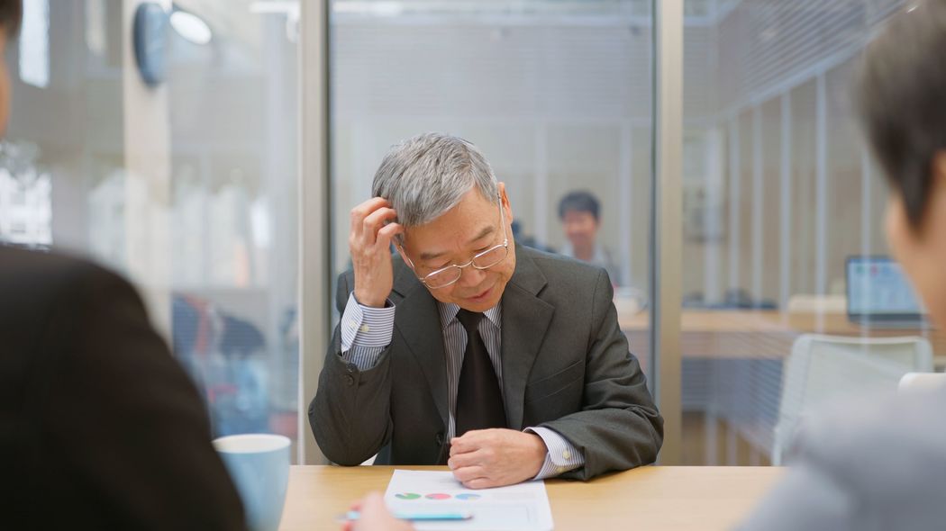 年収は約200万円下がるのに､仕事の負荷は変わらない…定年再雇用後のミドルシニアが直面する厳しすぎる現実 そもそも定年前の給与が高すぎた