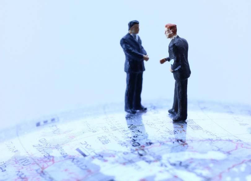 「英語は不可欠、でも本気になれない」オジサンのお尻に火を点ける！