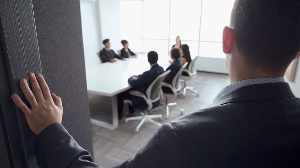 こうすれば会議に毎回遅れてくる"舐めプ部下"の行動が変わる…一流上司が使う叱り言葉と神フォロー 叱ったあとのフォローは｢相手の機嫌をとる｣ことではない