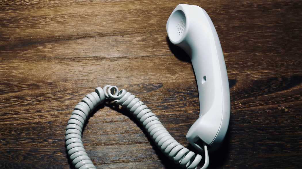 ｢電話に出るのが苦手｣をバカにしてはいけない…イマドキの若手社員に広がる｢電話恐怖症｣の深刻すぎる症状 シーンとした社内…電話恐怖症の人がWEB会議時に給湯室にいることが判明