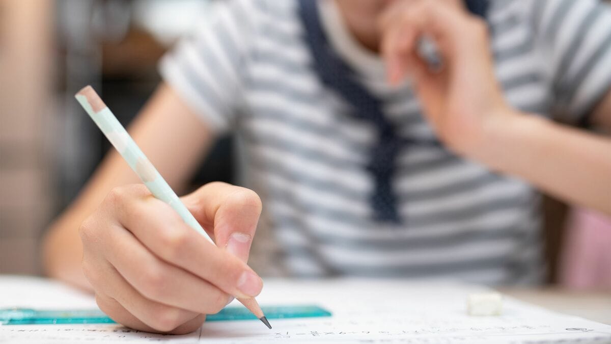 頭のいい子が育つ家庭｣では常識…普通の親は｢もう宿題やったの