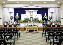 試算で判明「家族葬は割安」はウソだった