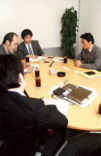 ホンダの社員は「君の夢はなにか」と互いに問うことが多いという。自分たちがつくりたいクルマはなにか。自分が目指すものはなにか。今日も開発の大部屋で「ワイガヤ」と呼ばれる熱のこもった会議は踊る。