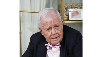 日本の財政状況はロシアより悪い…世界的投資家ジム･ロジャーズが｢通貨を下げた国に未来はない｣と語る理由