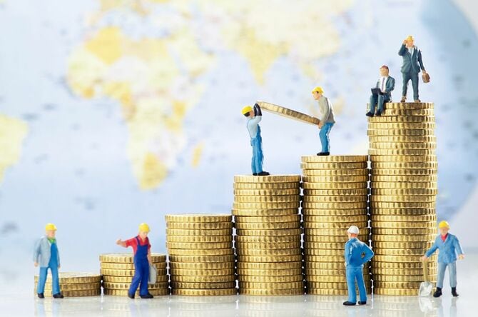 ビジネスの成長を生み出す働く男性のイメージ