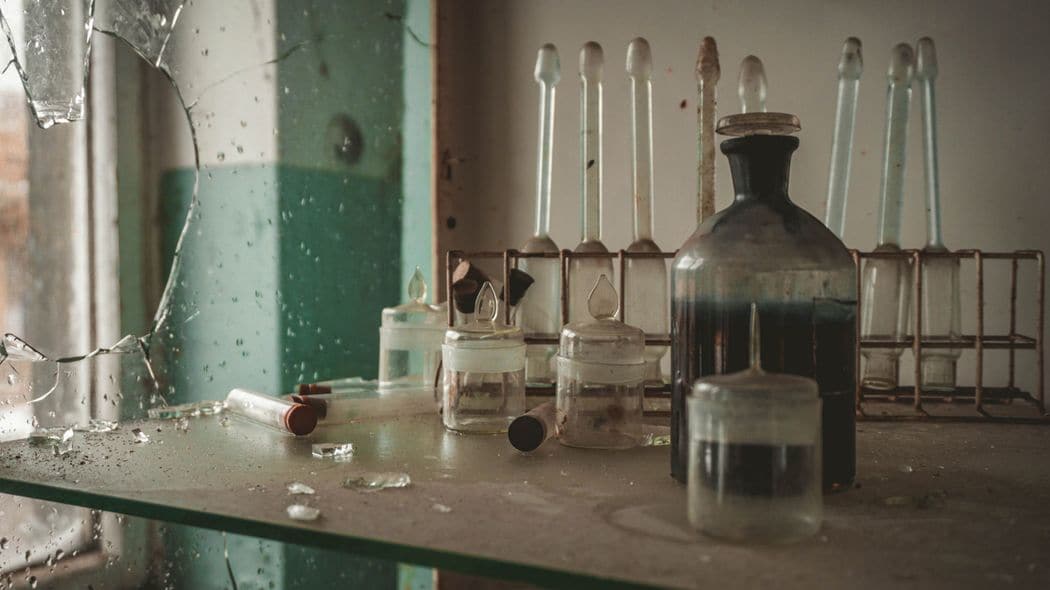 院卒の高学歴なのに年収300万円の非正規雇用…悲惨な労働環境で耐え忍ぶ｢国立大学の先生｣のリアルな叫び これでは研究や教育どころではない